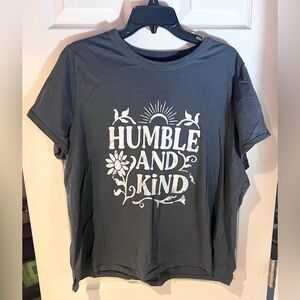 ⭐️bundle 3/$6 
Maurices Black Graphic Tee Size 1X